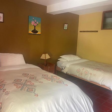 Bed and Breakfast Kiswar Lodg à Ollantaytambo Extérieur photo