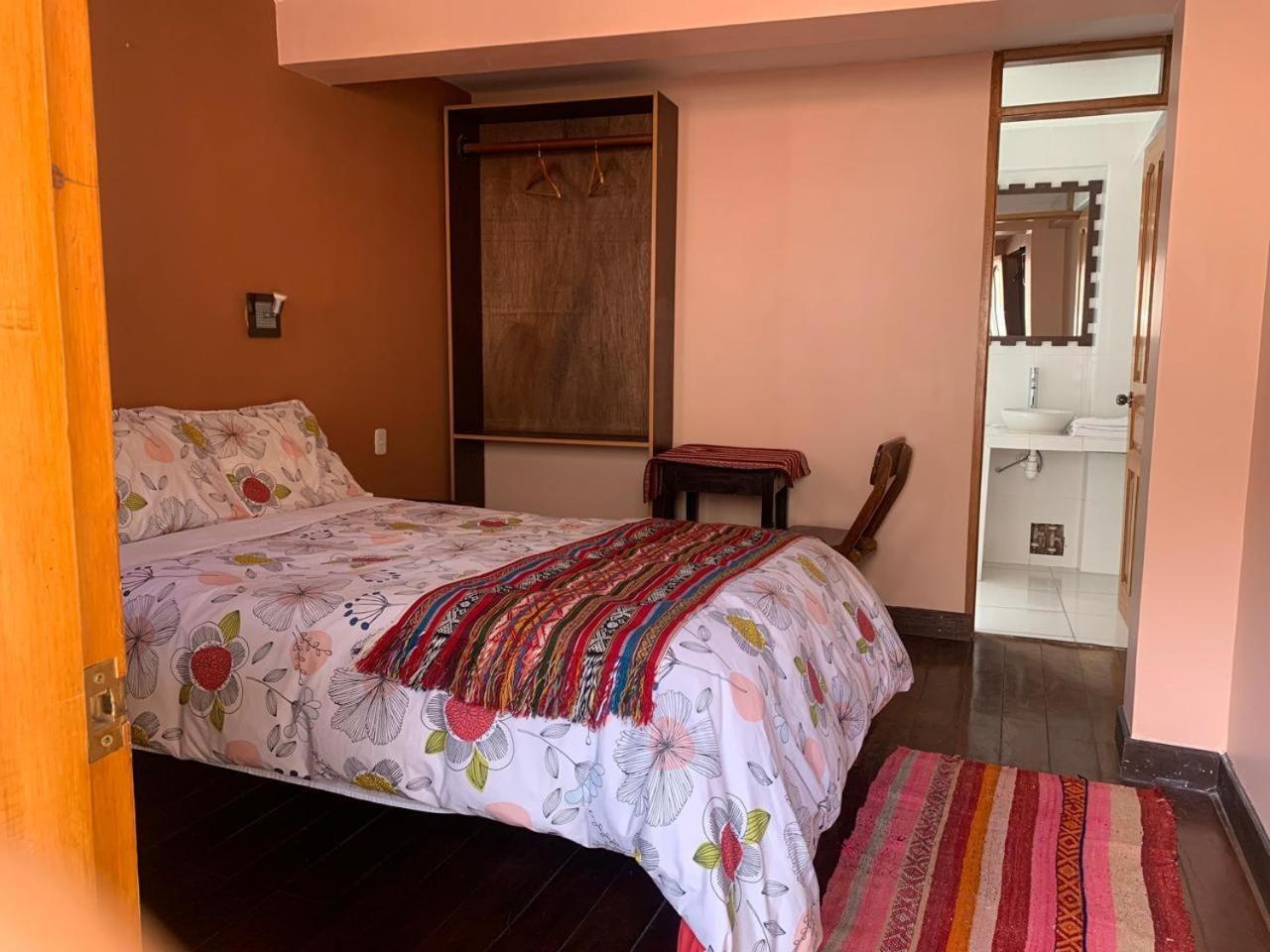 Bed and Breakfast Kiswar Lodg à Ollantaytambo Extérieur photo
