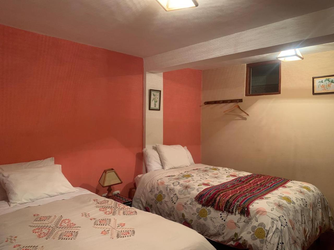 Bed and Breakfast Kiswar Lodg à Ollantaytambo Extérieur photo
