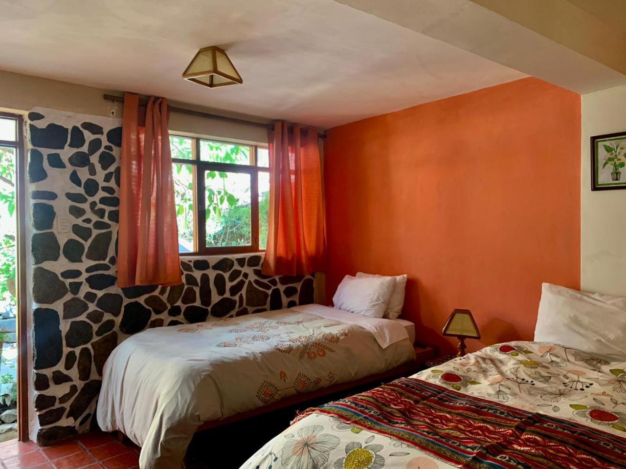 Bed and Breakfast Kiswar Lodg à Ollantaytambo Extérieur photo
