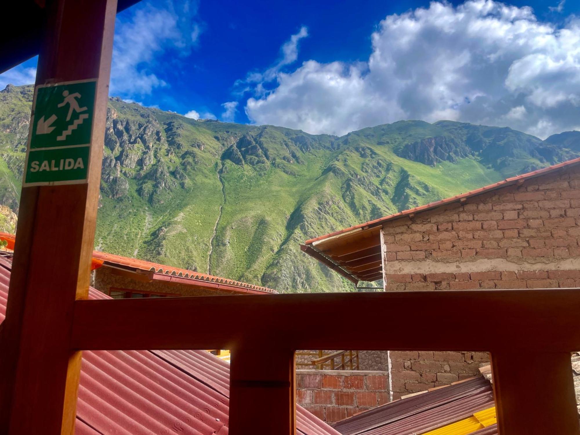 Bed and Breakfast Kiswar Lodg à Ollantaytambo Extérieur photo